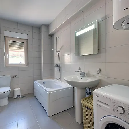 Apartments Villa Adriatic Tivat Exterior foto