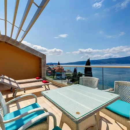 Apartments Villa Adriatic Tivat Exterior foto