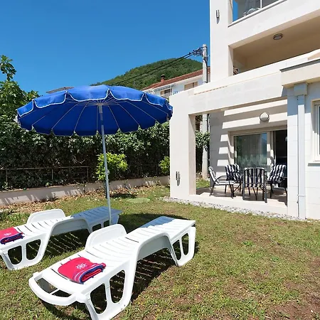 Apartments Villa Adriatic Tivat Exterior foto