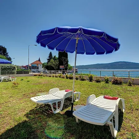 Apartments Villa Adriatic Tivat Exterior foto