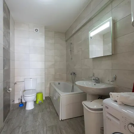 Apartments Villa Adriatic Tivat Exterior foto