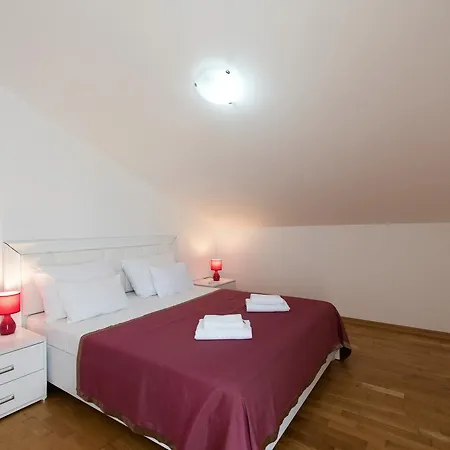 Apartments Villa Adriatic Tivat Exterior foto