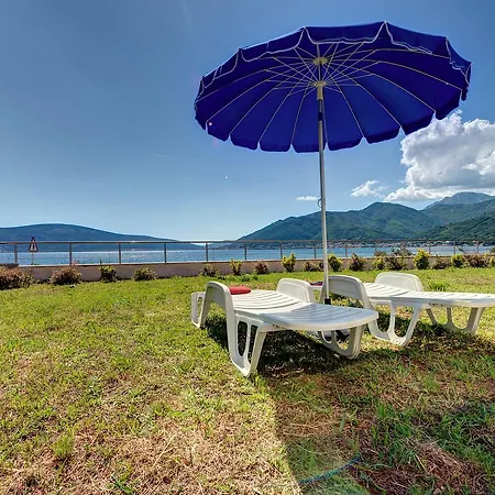 Apartments Villa Adriatic Tivat Exterior foto