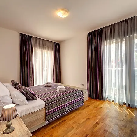 Apartments Villa Adriatic Tivat Exterior foto