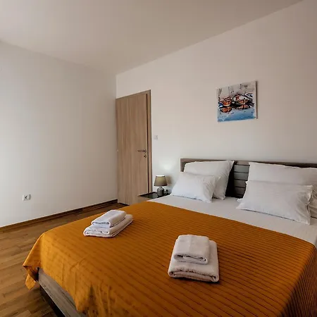 Apartments Villa Adriatic Tivat Exterior foto