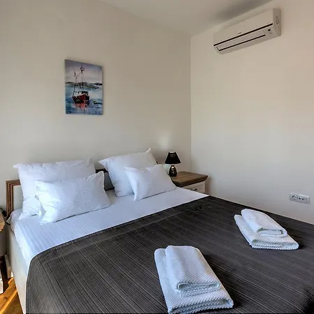 Apartments Villa Adriatic Tivat Exterior foto