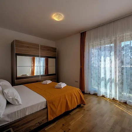 Apartments Villa Adriatic Tivat Exterior foto