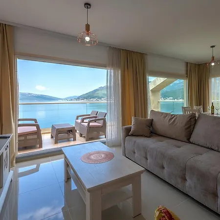 Apartments Villa Adriatic Tivat Exterior foto