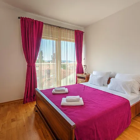 Apartments Villa Adriatic Tivat Exterior foto