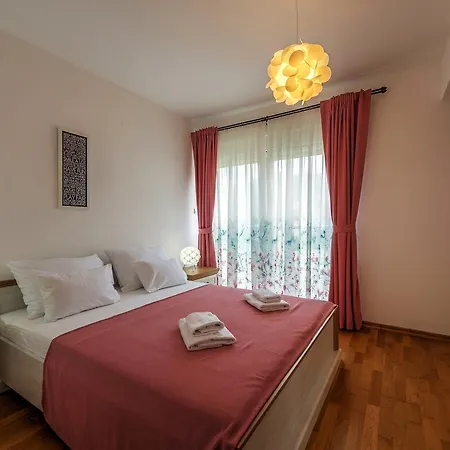 Apartments Villa Adriatic Tivat Exterior foto